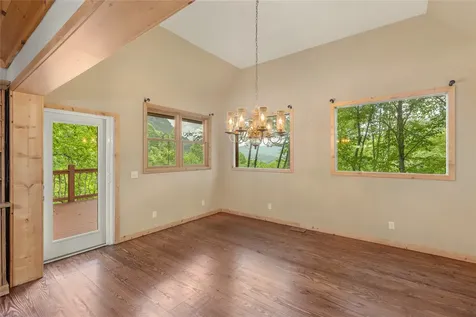 3605 Pilot Knob Road Glenville NC 28736