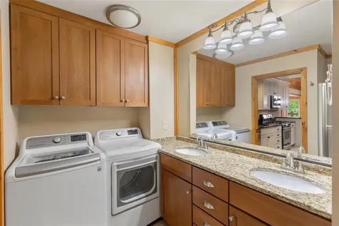 3605 Pilot Knob Road Glenville NC 28736
