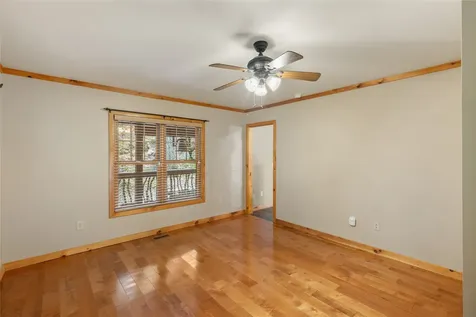 3605 Pilot Knob Road Glenville NC 28736