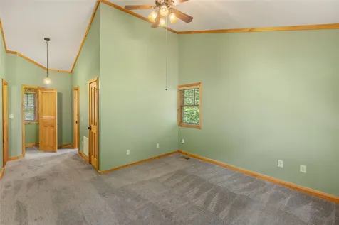 3605 Pilot Knob Road Glenville NC 28736