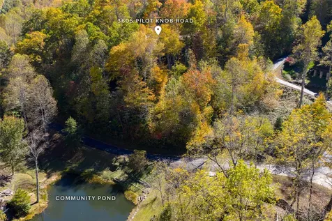 3605 Pilot Knob Road Glenville NC 28736