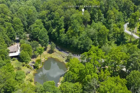 3605 Pilot Knob Road Glenville NC 28736