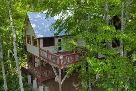 3605 Pilot Knob Road Glenville NC 28736