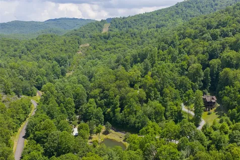 3605 Pilot Knob Road Glenville NC 28736