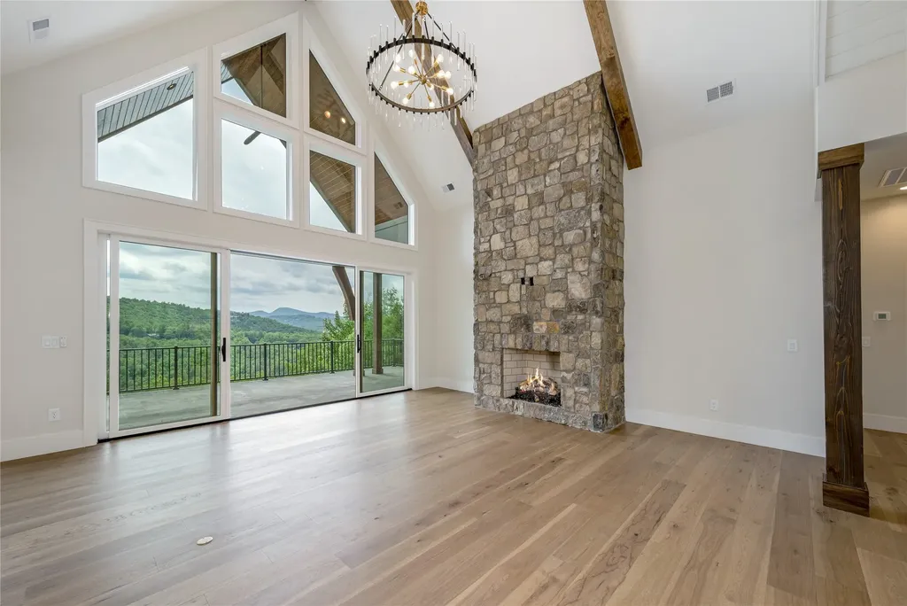 148 East Ridge Road Cashiers NC 28717