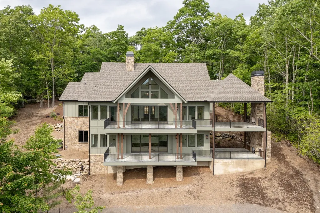 148 East Ridge Road Cashiers NC 28717