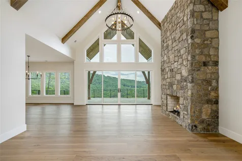 148 East Ridge Road Cashiers NC 28717