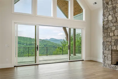 148 East Ridge Road Cashiers NC 28717