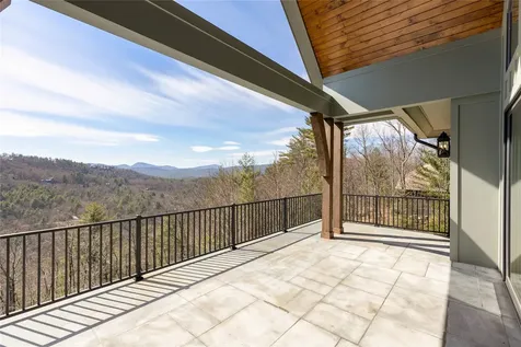 148 East Ridge Road Cashiers NC 28717
