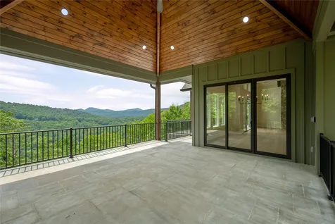 148 East Ridge Road Cashiers NC 28717