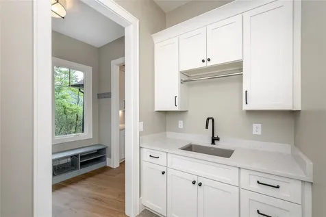 148 East Ridge Road Cashiers NC 28717