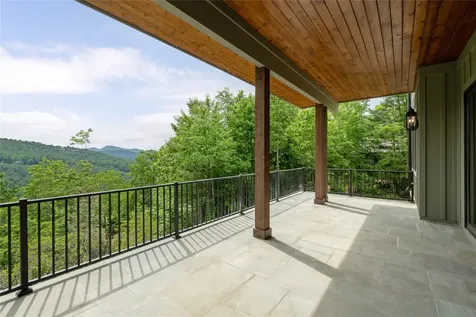 148 East Ridge Road Cashiers NC 28717