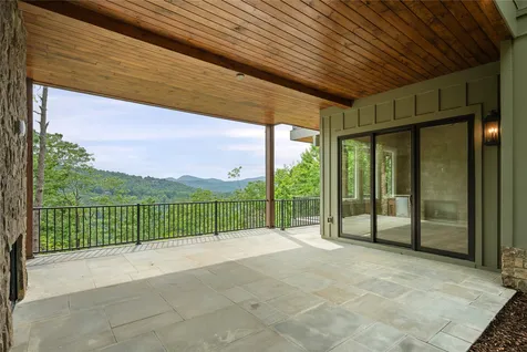 148 East Ridge Road Cashiers NC 28717