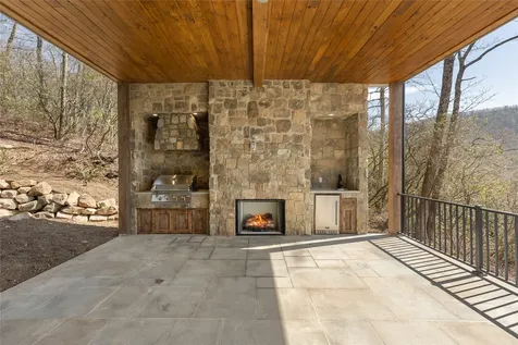 148 East Ridge Road Cashiers NC 28717