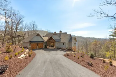148 East Ridge Road Cashiers NC 28717