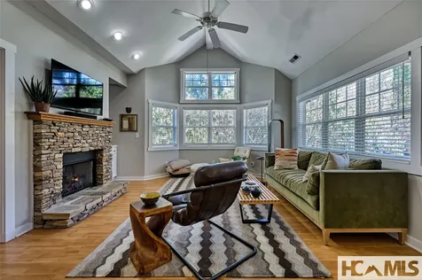 31 Chestnut Hill Highlands NC 28741