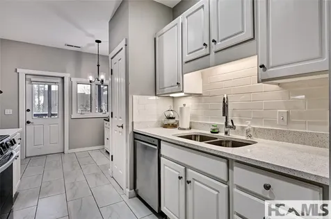 31 Chestnut Hill Highlands NC 28741