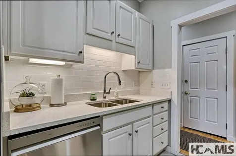 31 Chestnut Hill Highlands NC 28741