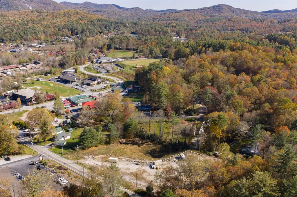 462 Us 64 West Cashiers NC 28717