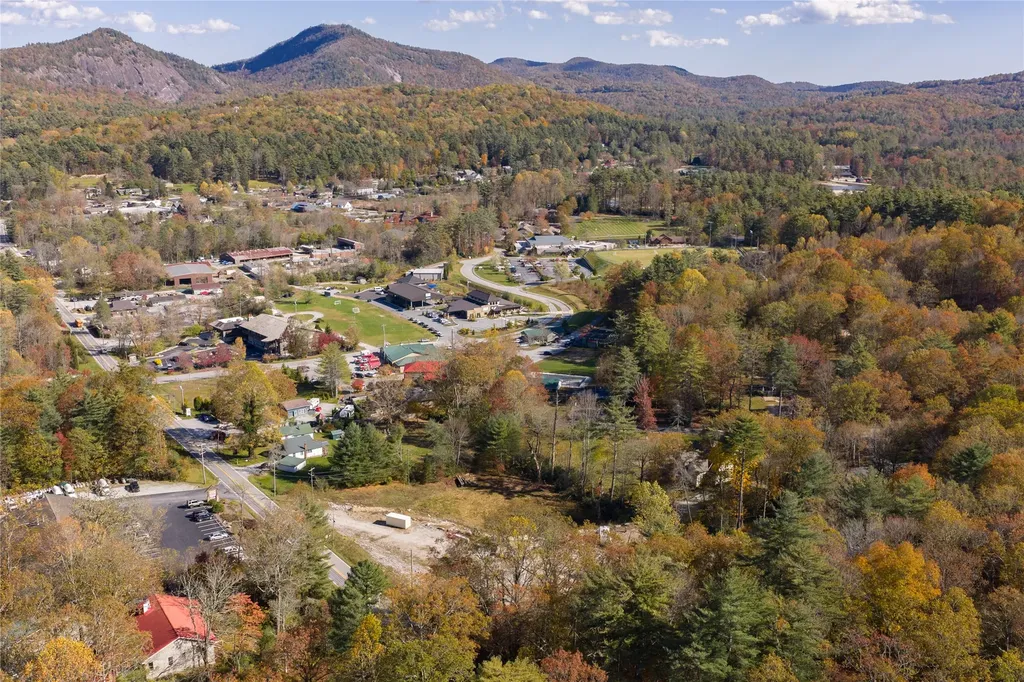 462 Us 64 West Cashiers NC 28717