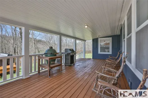 139 Stinger Ridge Glenville NC 28736