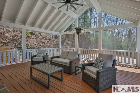 139 Stinger Ridge Glenville NC 28736