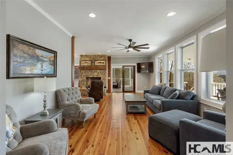 139 Stinger Ridge Glenville NC 28736