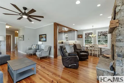 139 Stinger Ridge Glenville NC 28736
