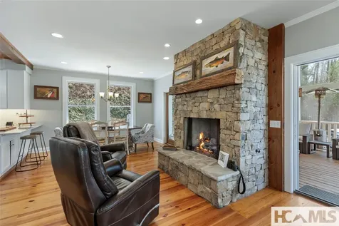 139 Stinger Ridge Glenville NC 28736