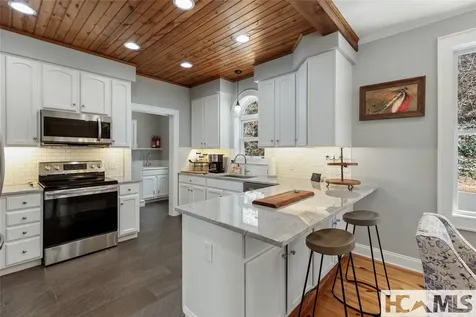 139 Stinger Ridge Glenville NC 28736