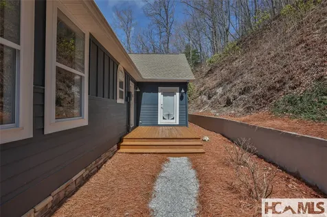 139 Stinger Ridge Glenville NC 28736