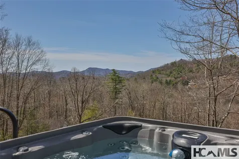 139 Stinger Ridge Glenville NC 28736