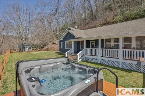 139 Stinger Ridge Glenville NC 28736