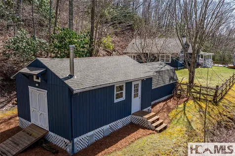 139 Stinger Ridge Glenville NC 28736