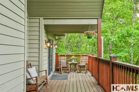 892 Buckberry Sapphire NC 28774