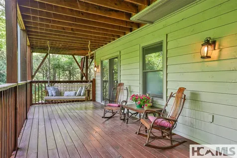 892 Buckberry Sapphire NC 28774