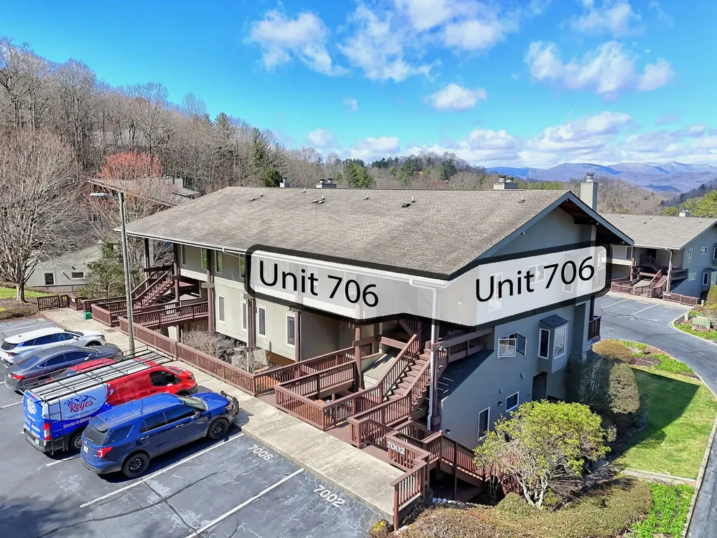 62 Sun Valley Circle Sky Valley GA 30537