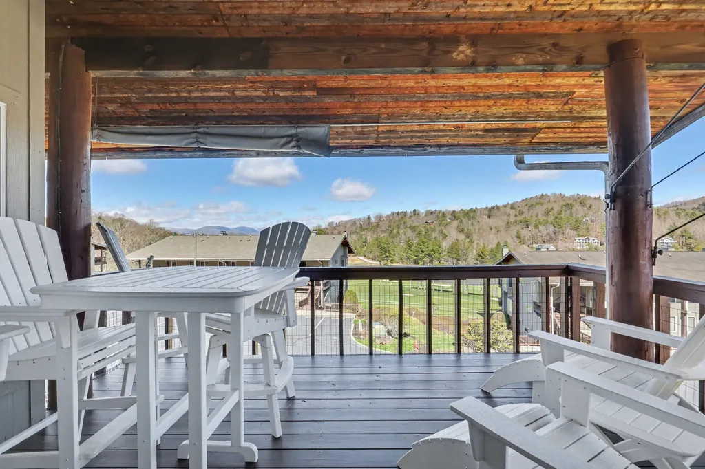 62 Sun Valley Circle Sky Valley GA 30537