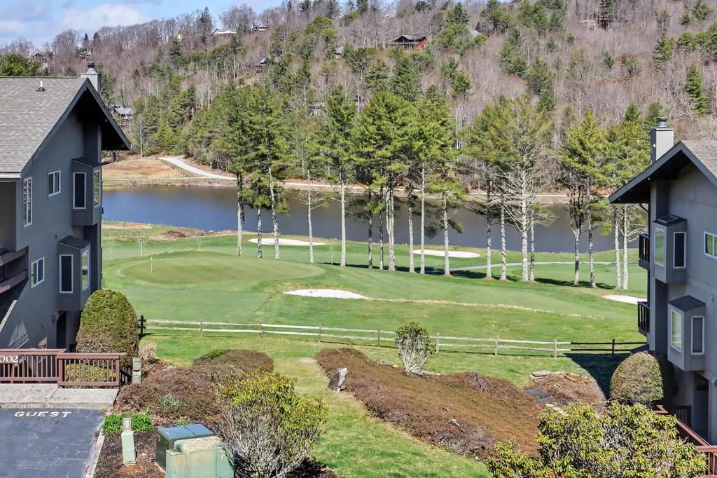 62 Sun Valley Circle Sky Valley GA 30537