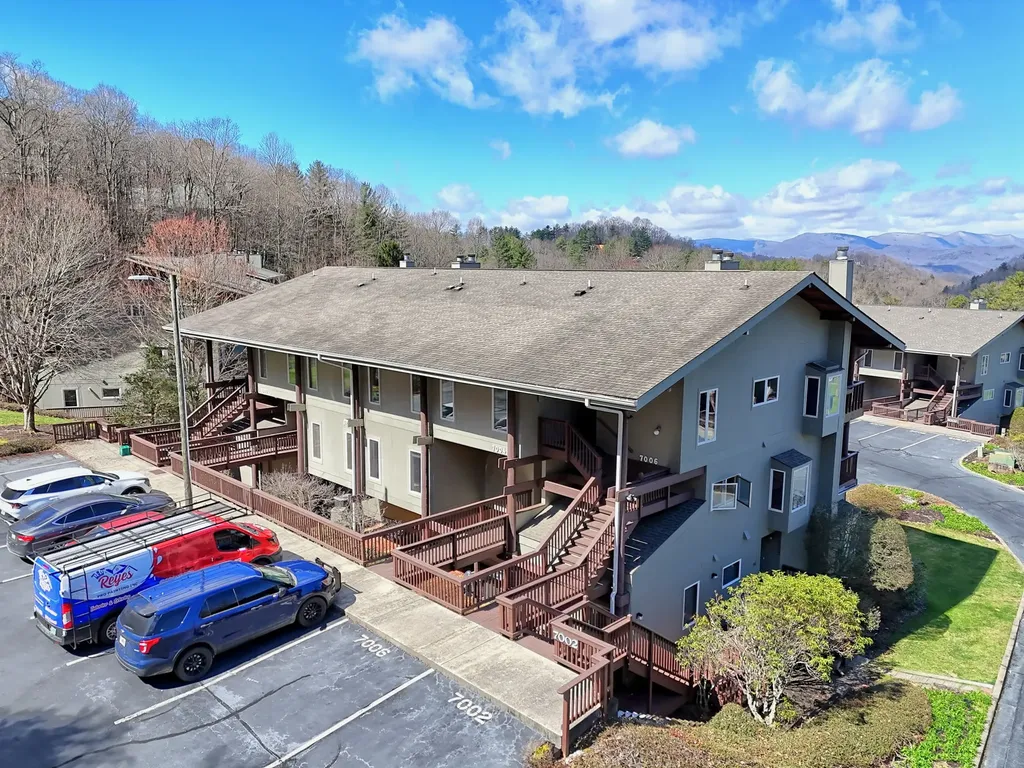 62 Sun Valley Circle Sky Valley GA 30537