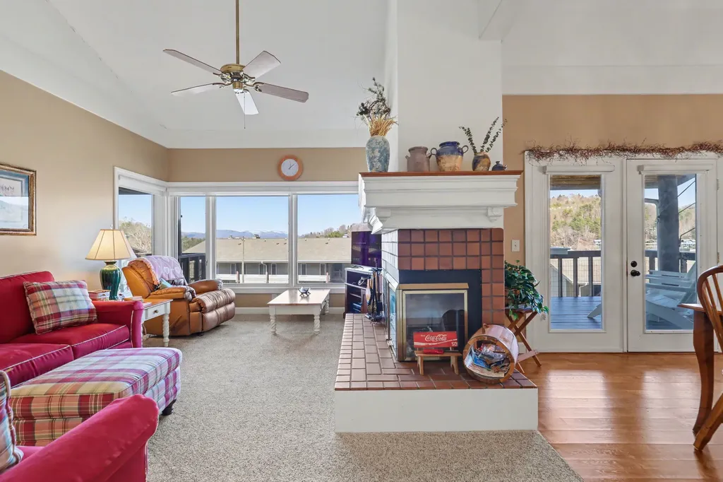 62 Sun Valley Circle Sky Valley GA 30537