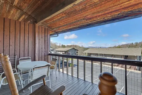 62 Sun Valley Circle Sky Valley GA 30537