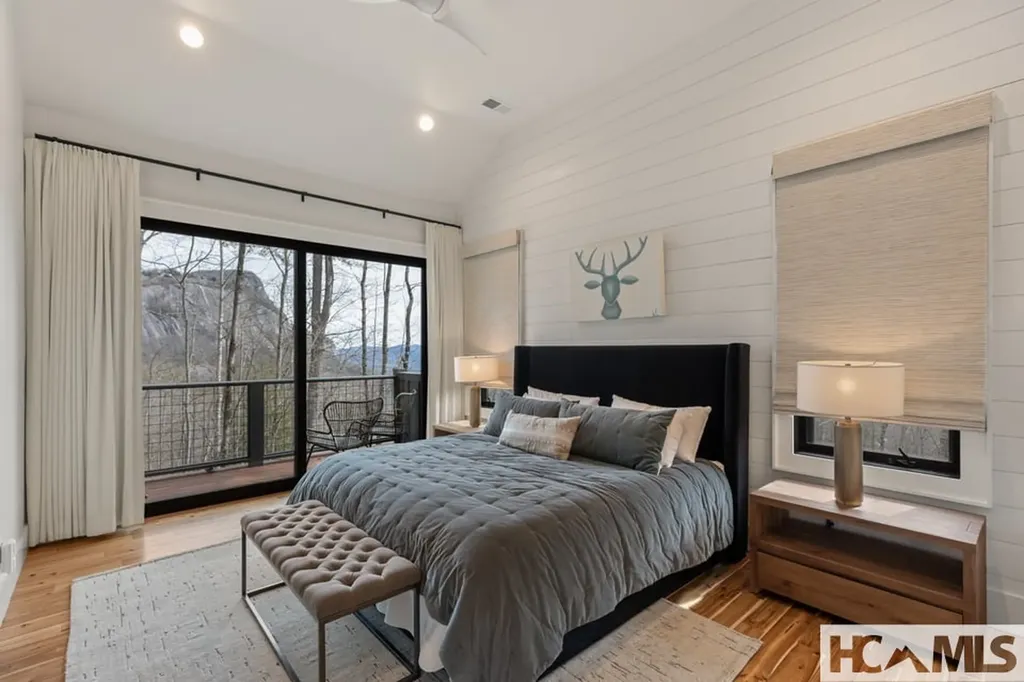 692 Lost Trail Highlands NC 28741