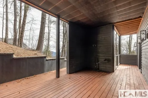 692 Lost Trail Highlands NC 28741
