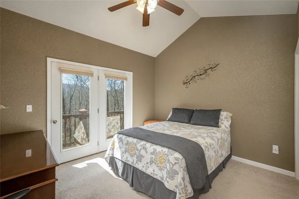 60 Pine Cone Court Sapphire NC 28774