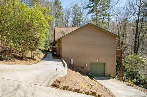 60 Pine Cone Court Sapphire NC 28774