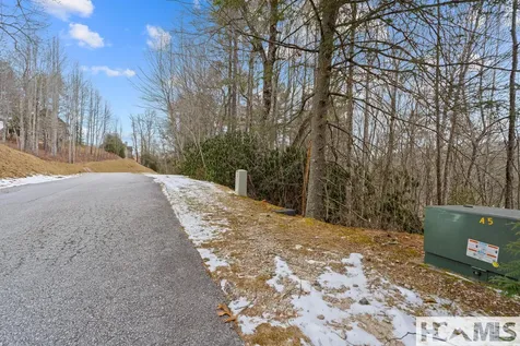Lt 11 Trillium Ridge Cullowhee NC 28723