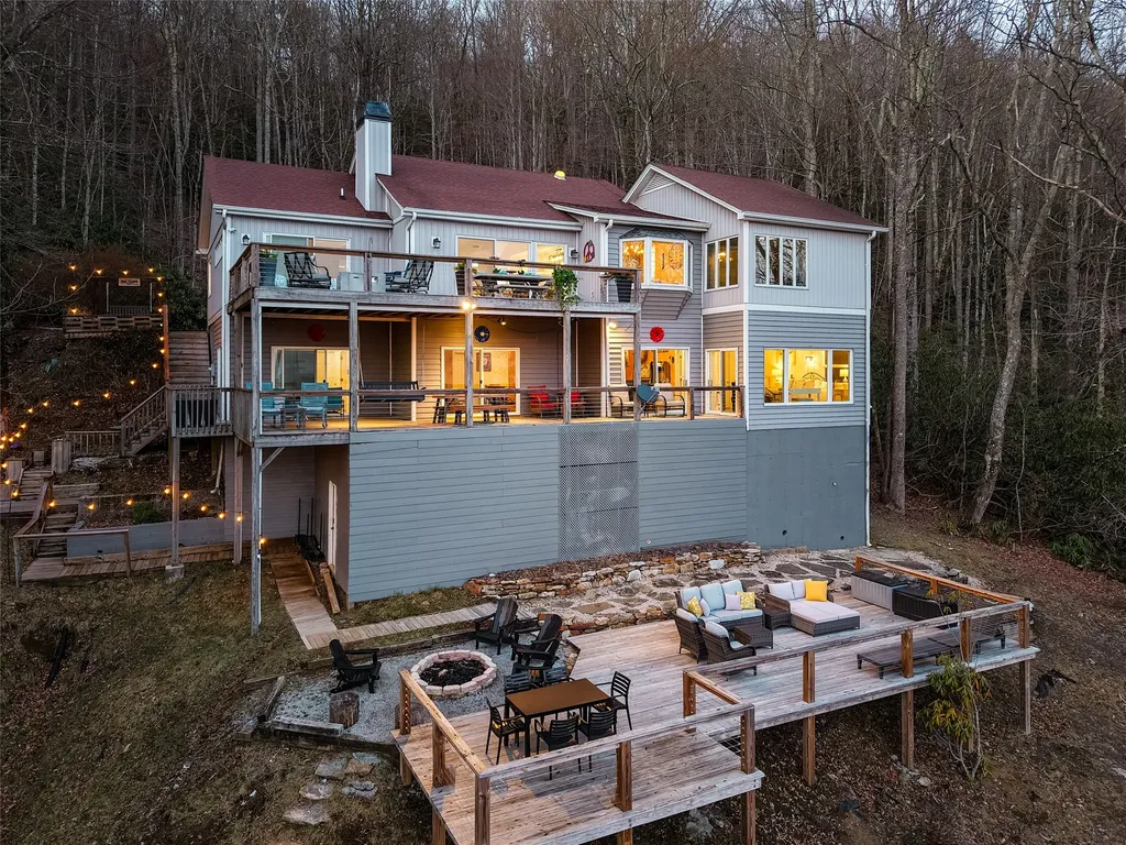 1624 Tower Road Sapphire NC 28774