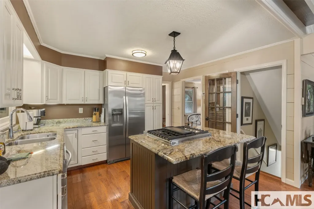 180 Wyanoak Road Highlands NC 28741