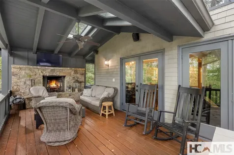 180 Wyanoak Road Highlands NC 28741